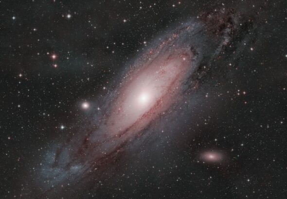 Hubblov teleskop odhalil tajomstvá Andromedy pred príchodom nového observatória