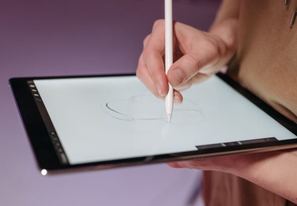 TCL Note A1 Nxtpaper (2026): Hybridný tablet, ktorý spája písanie a video