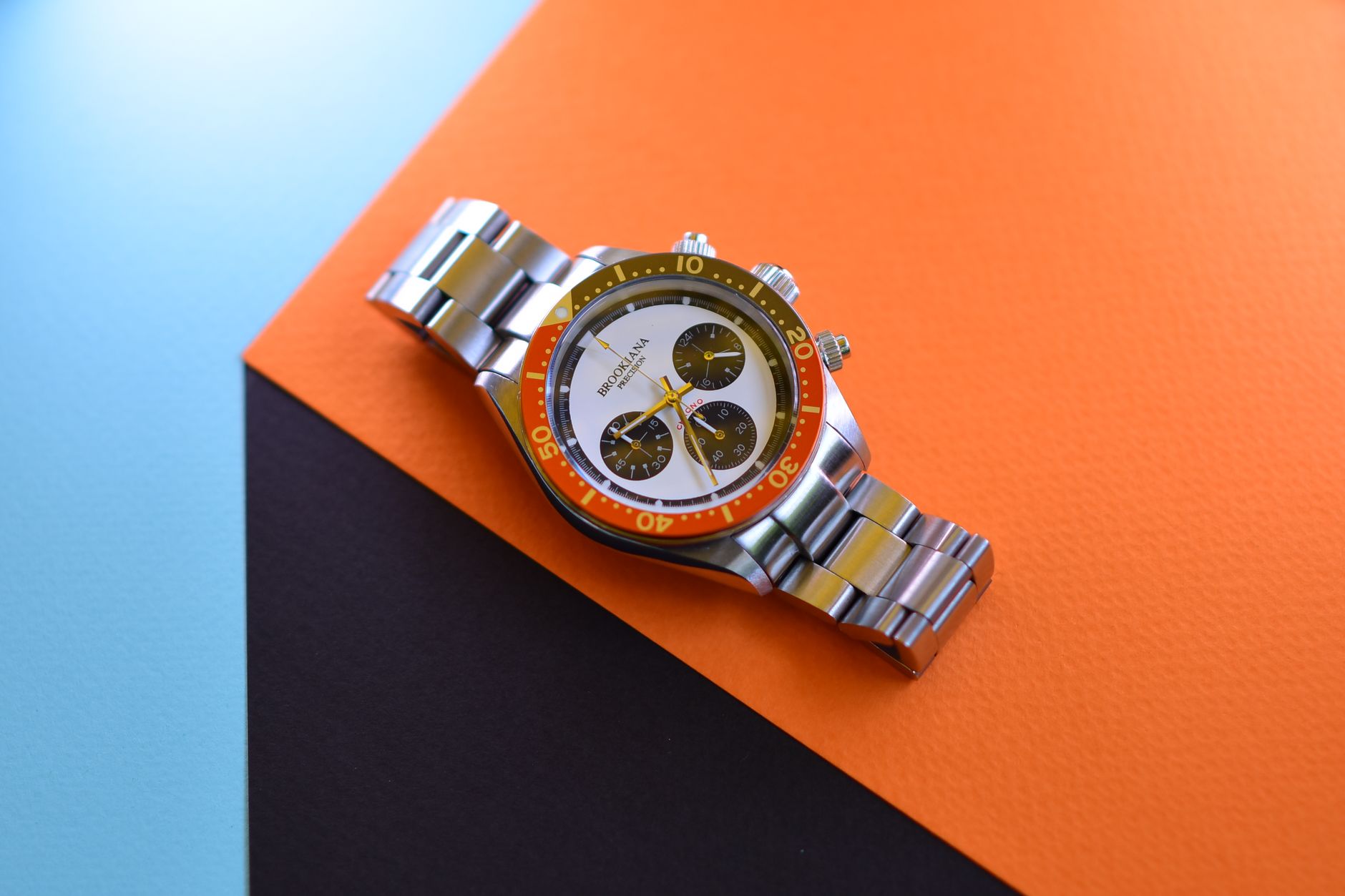 TAG Heuer oživil ikonický oranžový dizajn vo limited edícii F1
