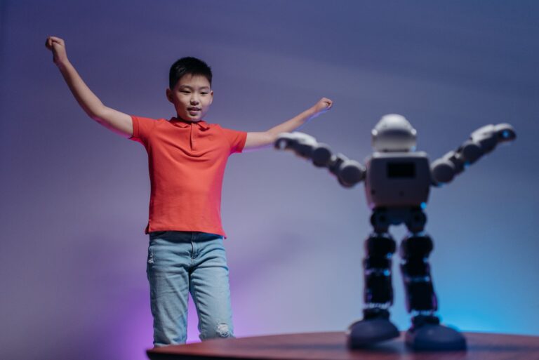 Keď zomrie detský robotický priateľ: Čo to znamená pre budúcnosť AI?