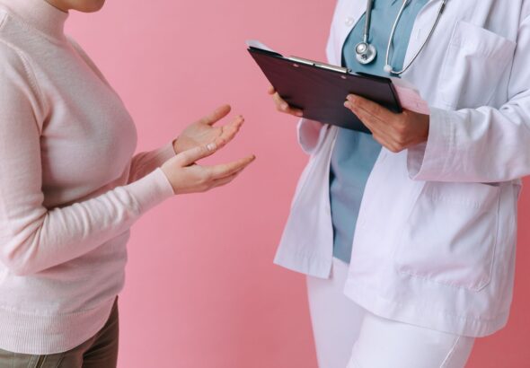 Perimenopauza ako biznis: Ako sa z mileniálok stali nové tváre hormonálnej terapie