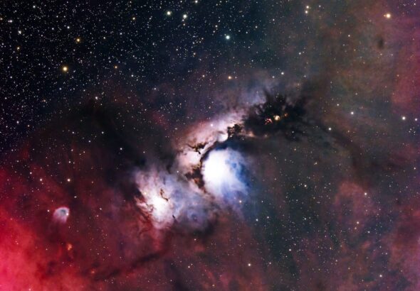 Hubble zachytil vesmírny cyklus zrodu a zániku hviezd