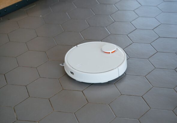 Najlepšie robotické vysávače 2026: Testovali sme Shark, Eufy a Roborock