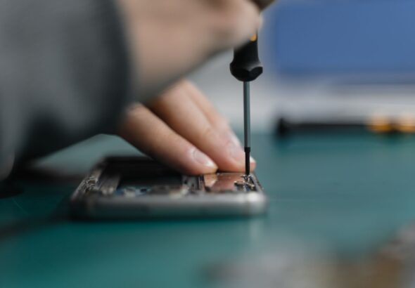 iPhone 18 Pro: Opraviteľnosť prekvapila, iFixit mu dal dobré hodnotenie