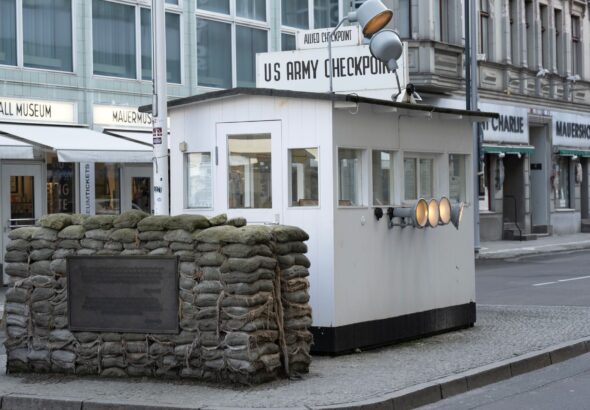 Cestovanie po okupovanom Západnom brehu: bariéry a checkpoints