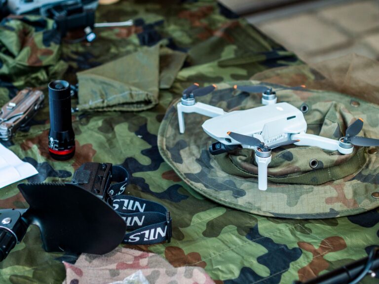 Američania otestovali autonómnu stíhačku YFQ-48A Talon Blue