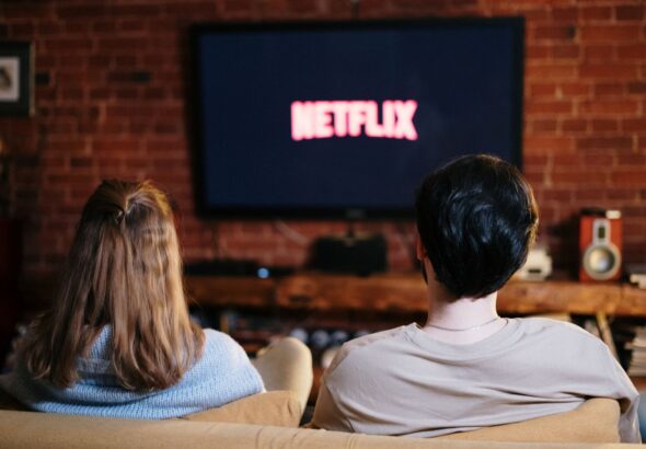 Netflix rozširuje ponuku o šesť výrazných filmových titulov, väčšina s dabingom