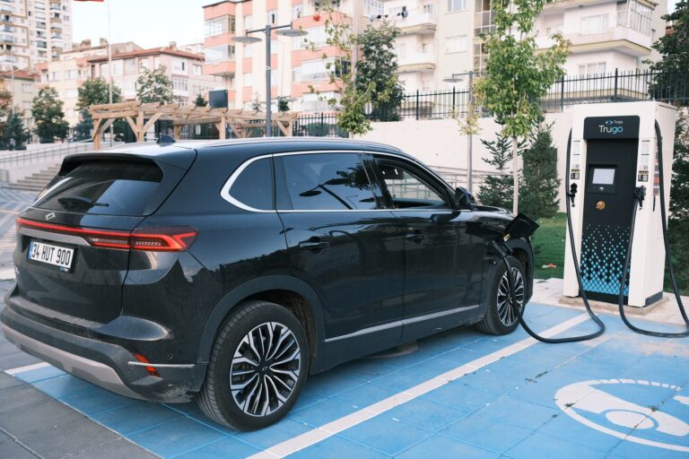 BYD Great Tang dobýja trh: 150-tisíc objednávok a príchod do Európy potvrdený
