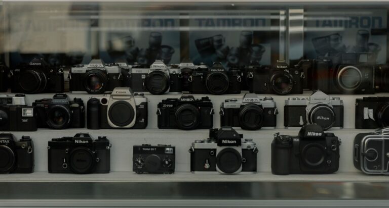 B&H Photo láka v októbri 2026 na výrazné zľavy na foto a techniku